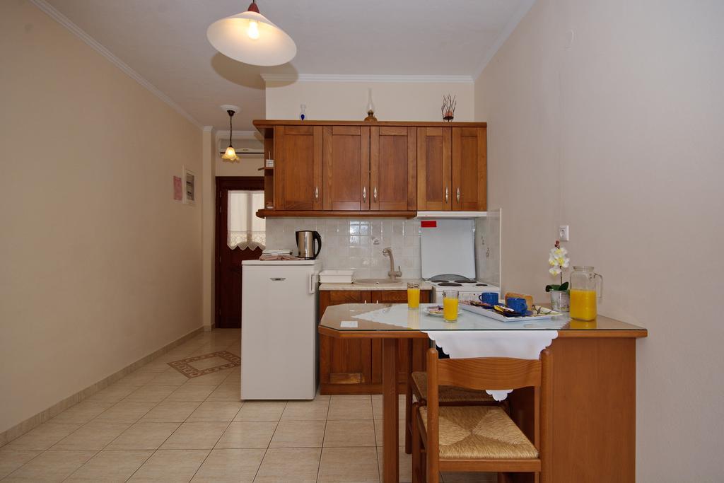Alexandra Studios Kalamakia Екстериор снимка